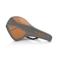 Natural Fit Sattel Venec LITE action team