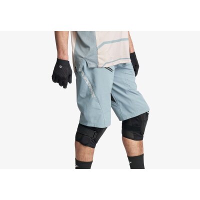 Race Face | Indy Shorts Concrete |