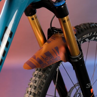 unleazhed mudguard - M01 flipflop red-gold/red-blue