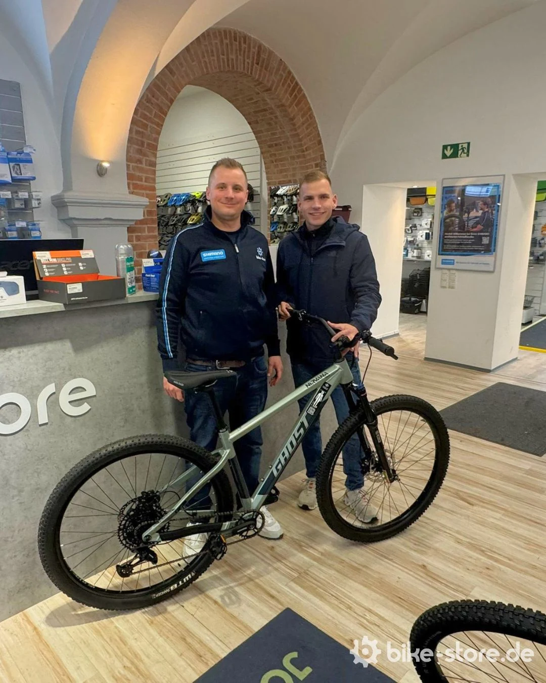 Individuelle Fahrrad Anpassung für Leistungssportler Maximilian Ley im bike-store
